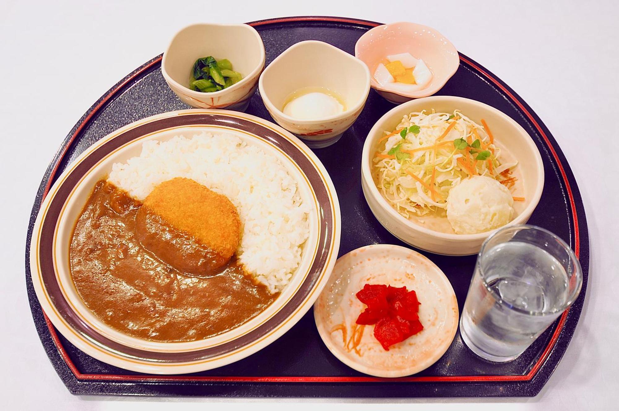 Okayama Universal Hotel Annex Eksteriør billede